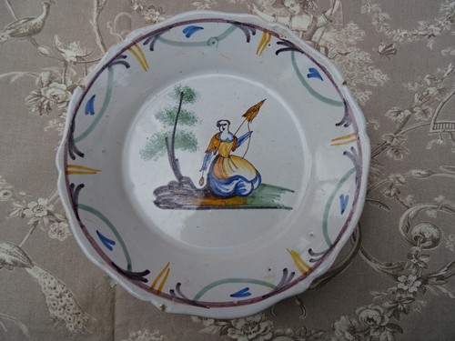 Assiette faïence nevers - assiette,