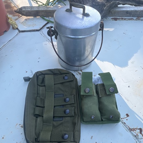 Gourde militaire lot avec