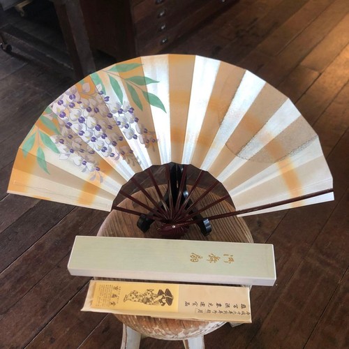 éventail pliable japonais - Éventail,