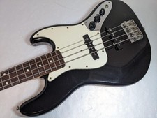 JV Serial Squier Fender JV-Series Jazz Bass