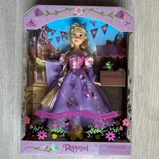 Disney Store, poupée édition