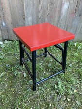 Ancien Tabouret Bas Bois Courbé Noir & Plateau Rouge Vintage #B764