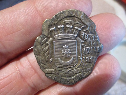 Ancienne insigne épinglette - ancienne,