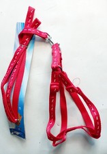 Harnais et laisse pour chien Taille M rouge.