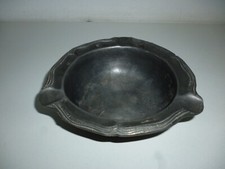 Cendrier probablement en étain - BSL (Soissons) et poinçon