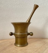 Mortier ancien en bronze