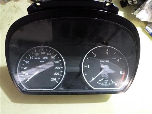 102495293 tableau bord bmw - bord,