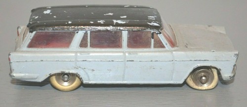 Dinky toys voiture fiat - dinky,