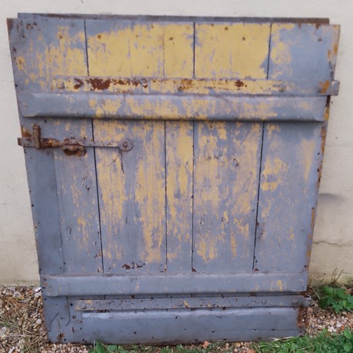 Ancienne porte ferme bas - de,