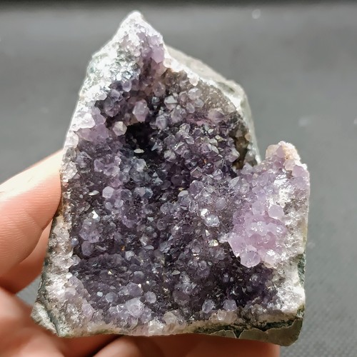 Améthyste stufe uruguay druse - améthyste,