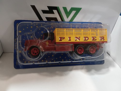 Camion transporteur chapiteau - transporteur,