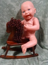 lot jouets=== fille bébé nouveau né BERANGER +cheval bois  vintage