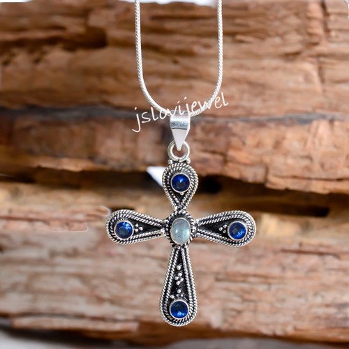 Pendentif croix porte bonheur - pendentif,