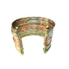 Bracelet ancien en fil de fer