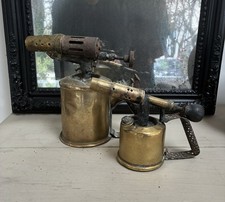 Lot de 2 anciennes lampes à
