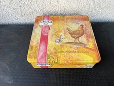 Boîte en métal publicitaire