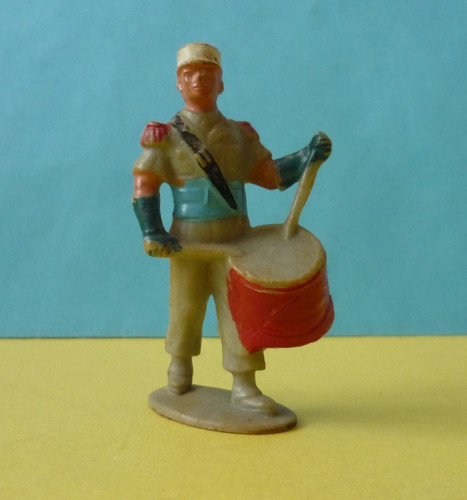 Quiralu soldat - quiralu,