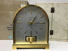 Ancienne horloge à air