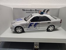 26106 Mercedes C Class W202