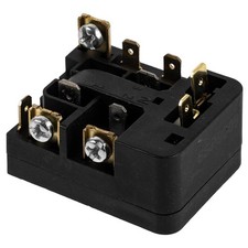 Relais condensateur de