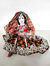 Poupée indienne figurine