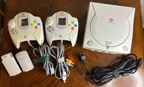Sega dreamcast console 2 - sega,