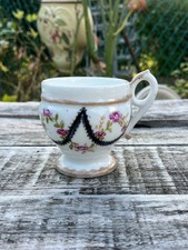 Pot à crème en porcelaine  -