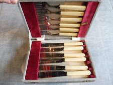 SUPERBE COFFRET A DESSERT