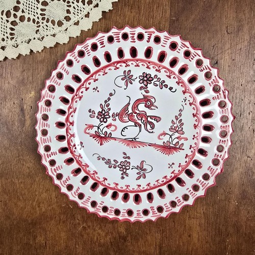 Assiette décorative ajourée