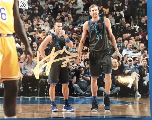 Barea signed autographed - signed,