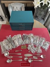 SET MÉNAGÈRE CHRISTOFLE MALMAISON 152 PIÈCES METAL ARGENTÉ TRÈS BEL ETAT;