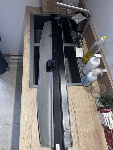 Rideau cache bagages bmw e8 - x3,