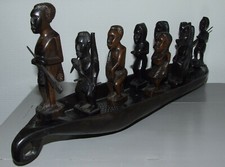 RCA pirogue de chef ébène 9 personnages de 56cm ART AFRICAIN 