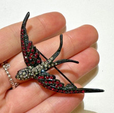 Vintage Signé Capri Japonais Noir Hirondelle Oiseau Rouge Rubis Strass Broche