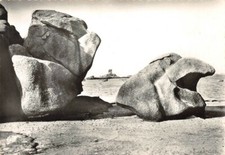 Tregastel - Rocher de la grève de (la sorcière )