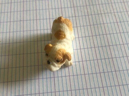 Petite figurine chien - chien, puppy