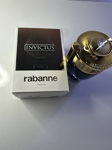 Invictus parfum boisé et - -,