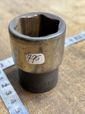 N. 775  outil ancien douille  Sam  CH 30 /  Carré 1/2 Pouce