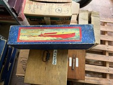 bateau jouets anciens en tôle