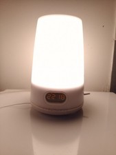 Philips HF 3470 réveil luminothérapie naturelle réveil lever de soleil radio FM
