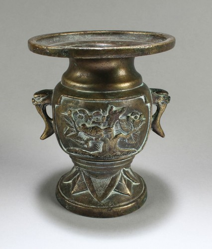 Chinese bronze wine cup - ,
