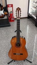 Guitare classique YAMAHA