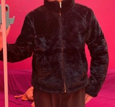 Manteau court noir fausse