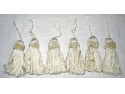 Petits pompons glands - petits,