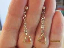 Jolies boucles d'oreilles pendantes argent 925 avec coeur plaqué or jaune