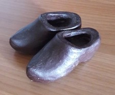 PETITS SABOTS TERRE CUITE 10 CM