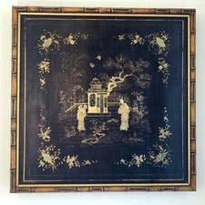 Laque de Chine Décor Animé Pagode et Personnages sur Panneau Carré 47 cm XIXème