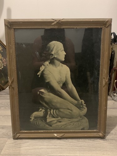 Ancienne photographie statue