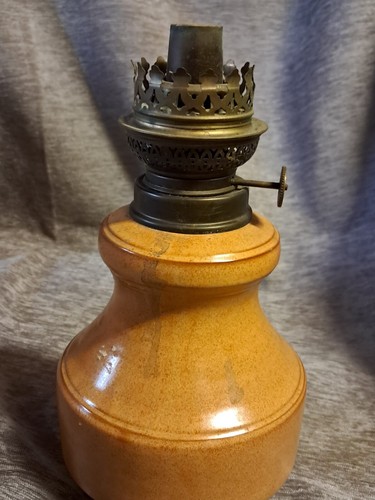 Lampe pétrole ancienne - à,