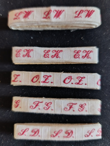 Lot ancien ruban initiale - ,